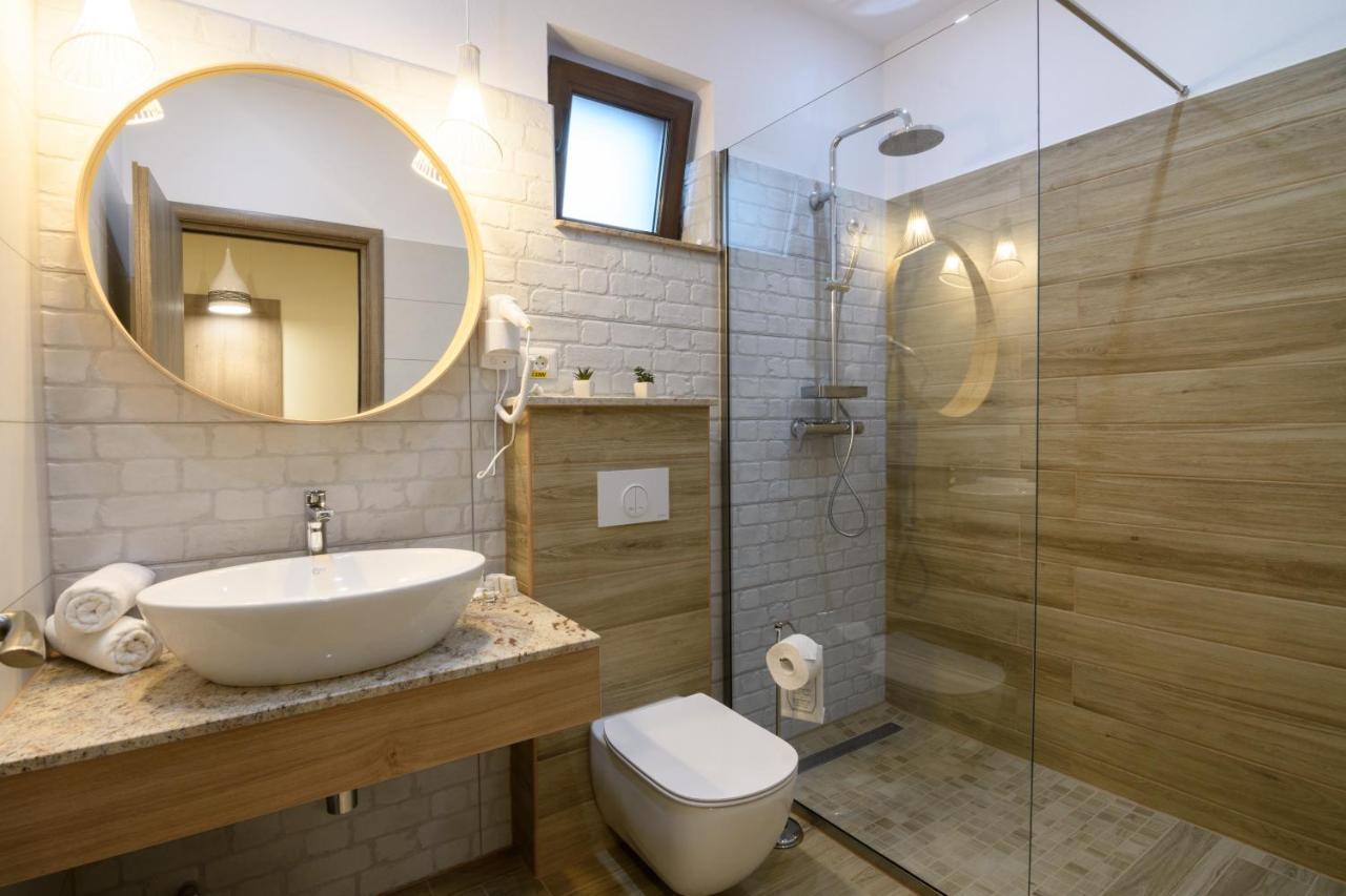 Bed and Breakfast Amethyst Sovata Exterior foto